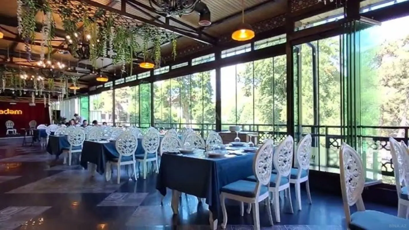 Satılır obyekt 130 m²