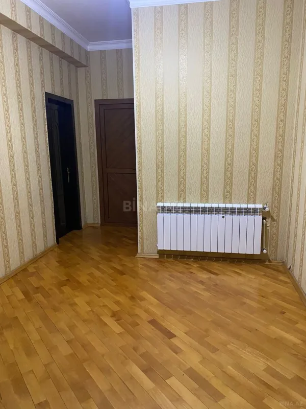 Kirayə verilir 2 otaqlı mənzil 80 m²