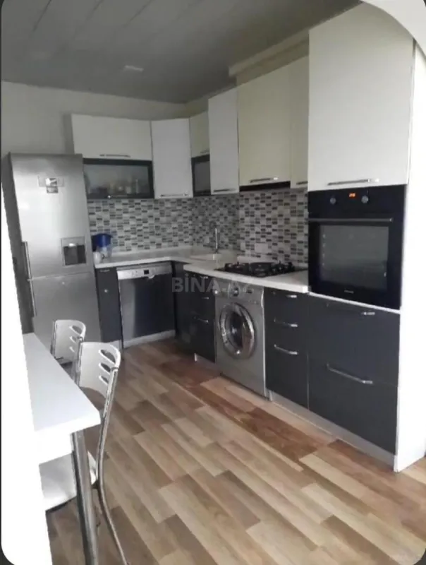Satılır 2 otaqlı mənzil 60 m²