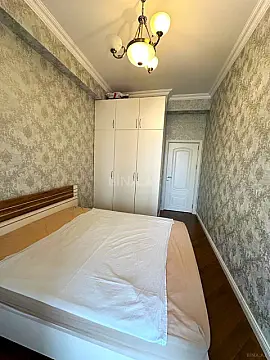 Satılır 2 otaqlı mənzil 60 m²