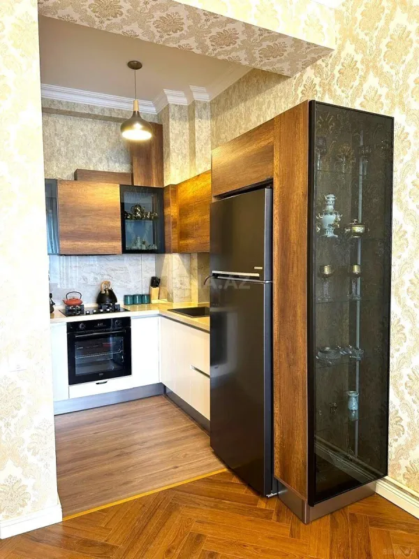 Satılır 2 otaqlı mənzil 60 m²