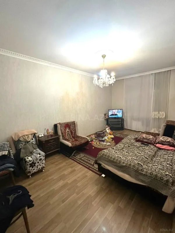 Satılır 2 otaqlı mənzil 65 m²