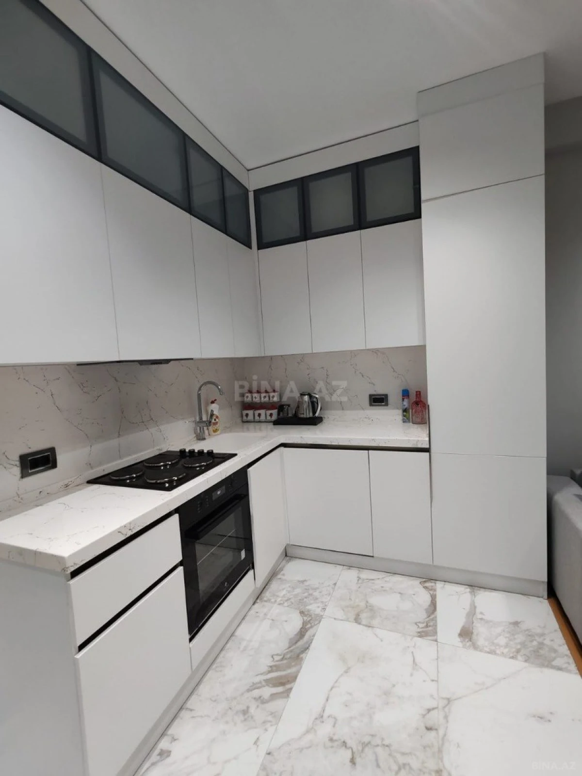 Kirayə verilir 3 otaqlı mənzil 110 m²