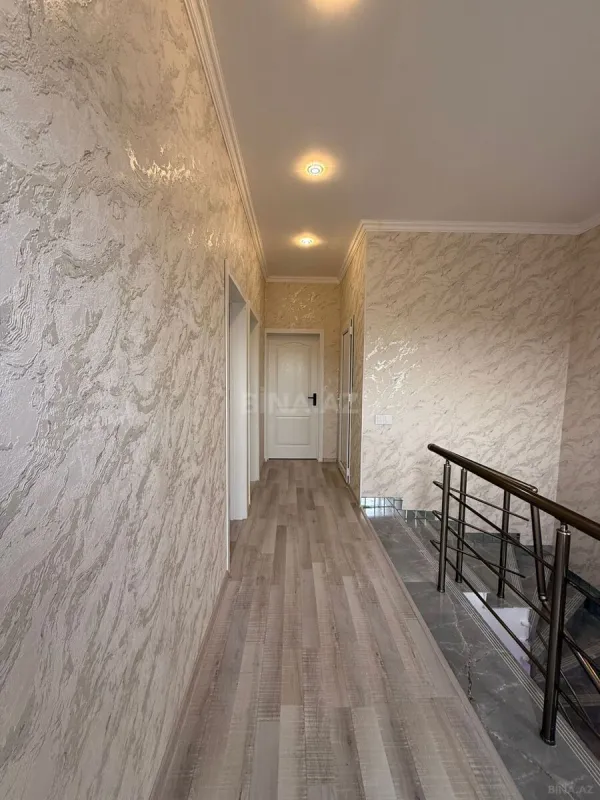 Satılır 4 otaqlı həyət evi 200 m²