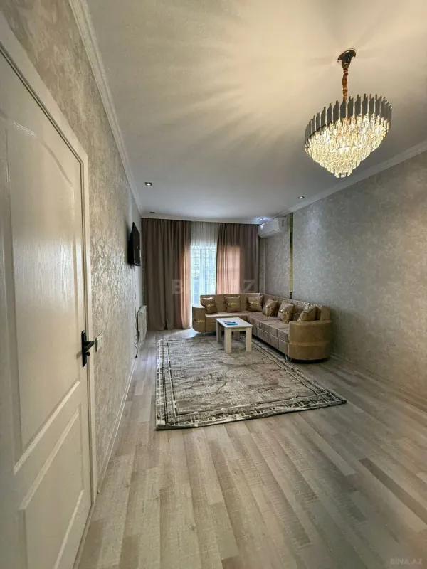 Satılır 4 otaqlı həyət evi 200 m²