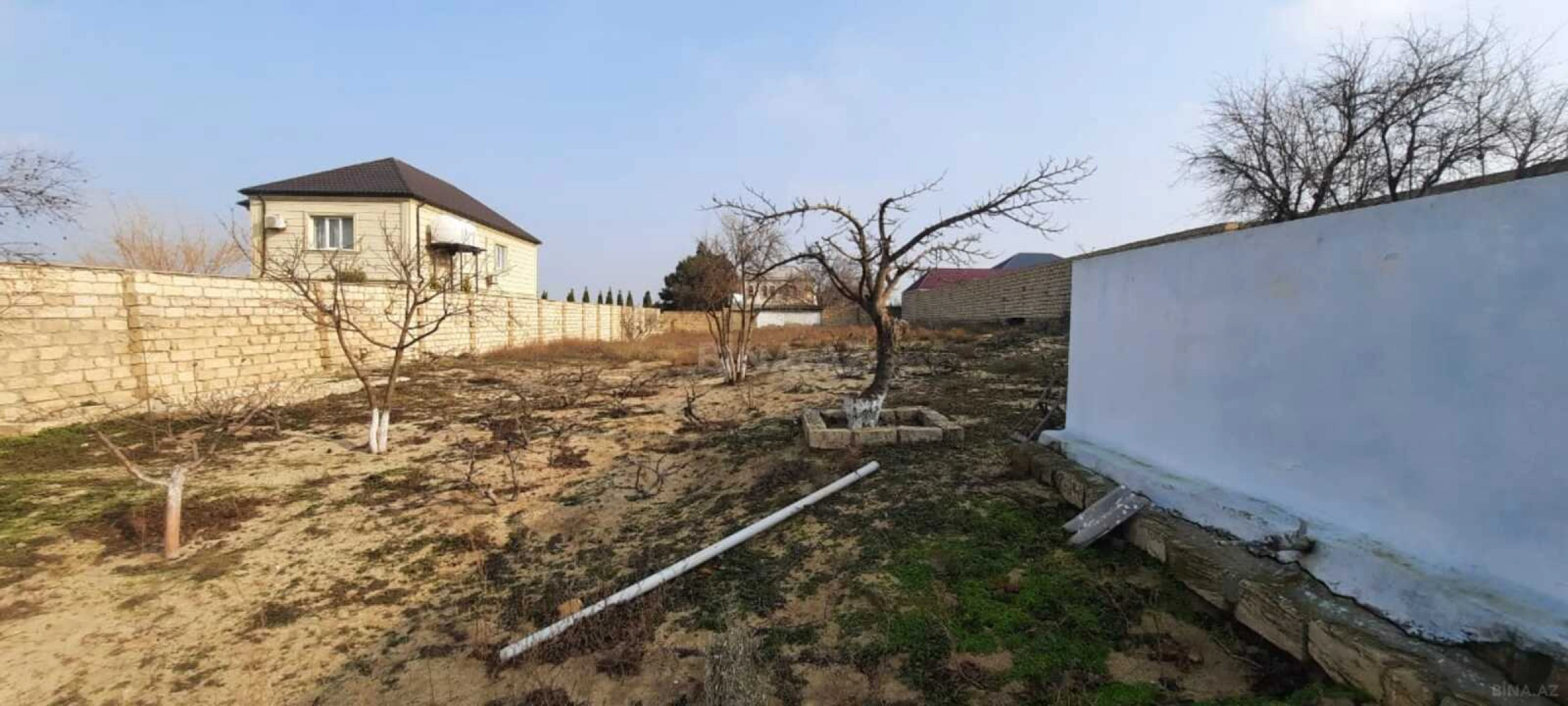 Satılır 6 otaqlı həyət evi 200 m²