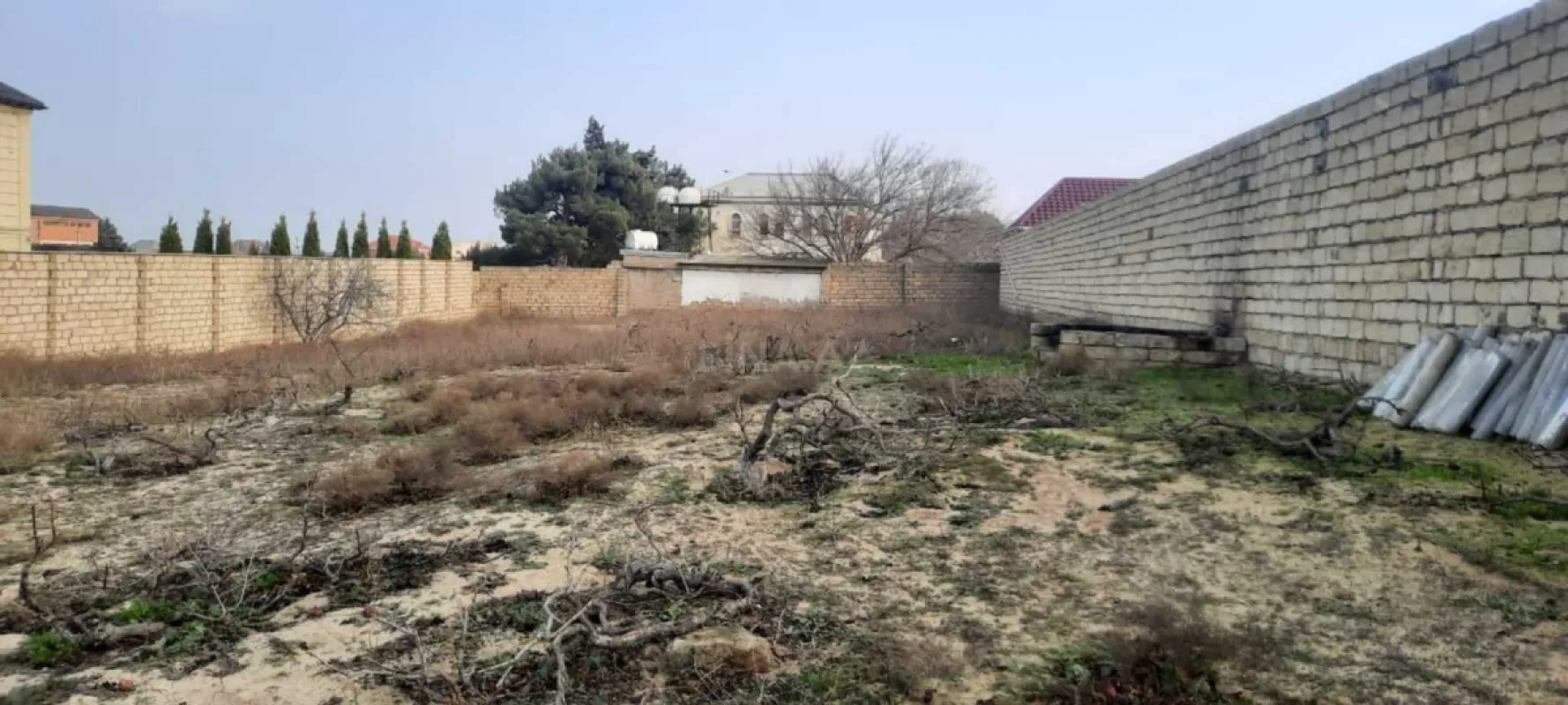 Satılır 6 otaqlı həyət evi 200 m²