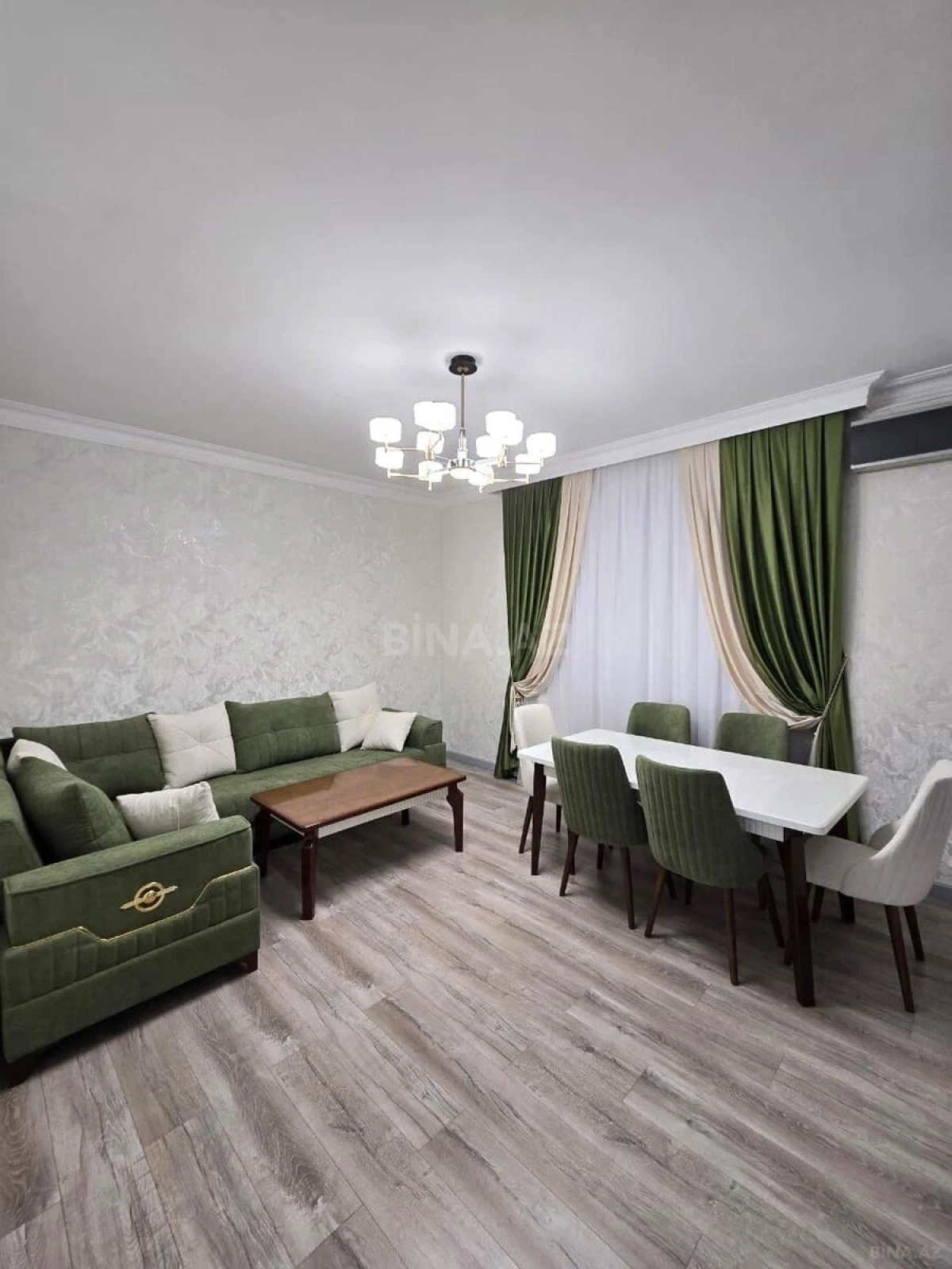 Satılır 2 otaqlı mənzil 60 m²