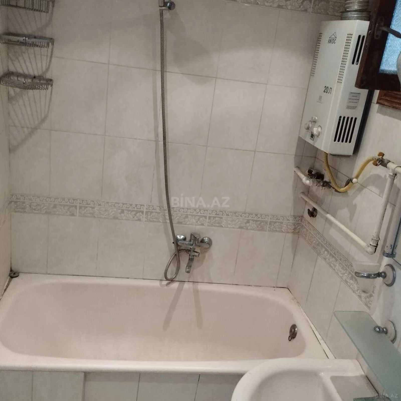 Kirayə verilir 3 otaqlı mənzil 100 m²