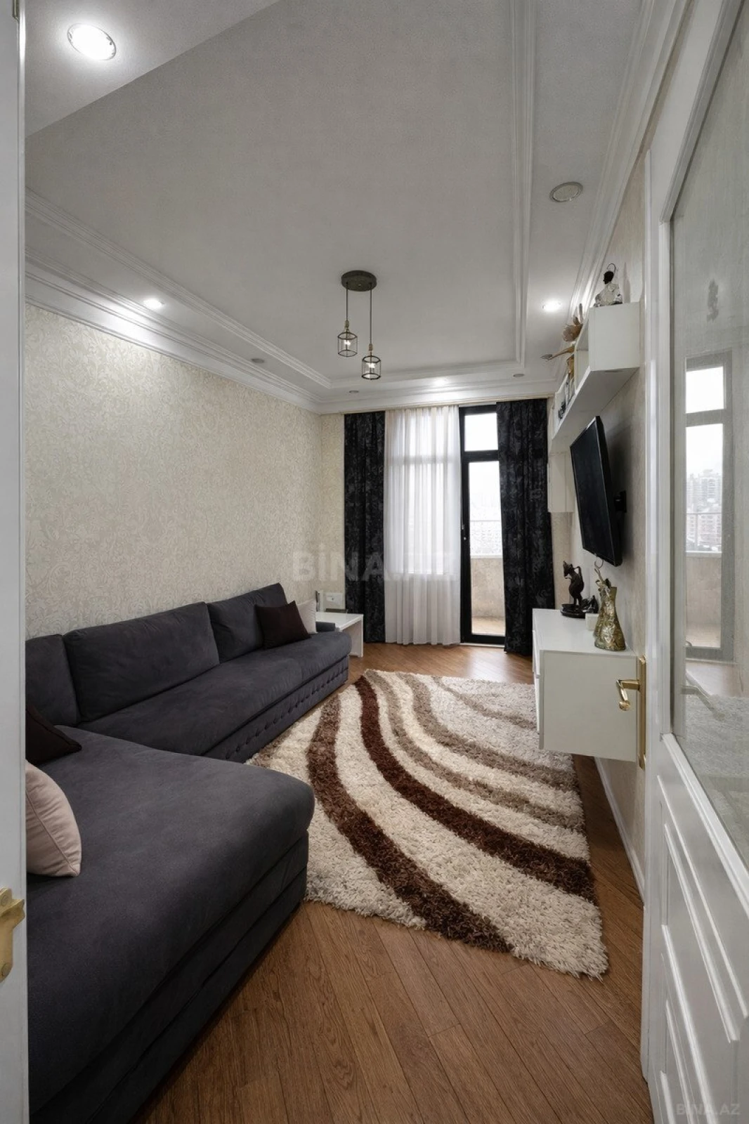Satılır 2 otaqlı mənzil 60 m²