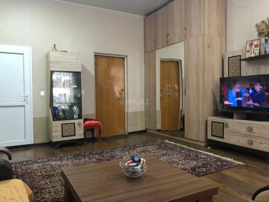 Satılır 1 otaqlı mənzil 58 m²