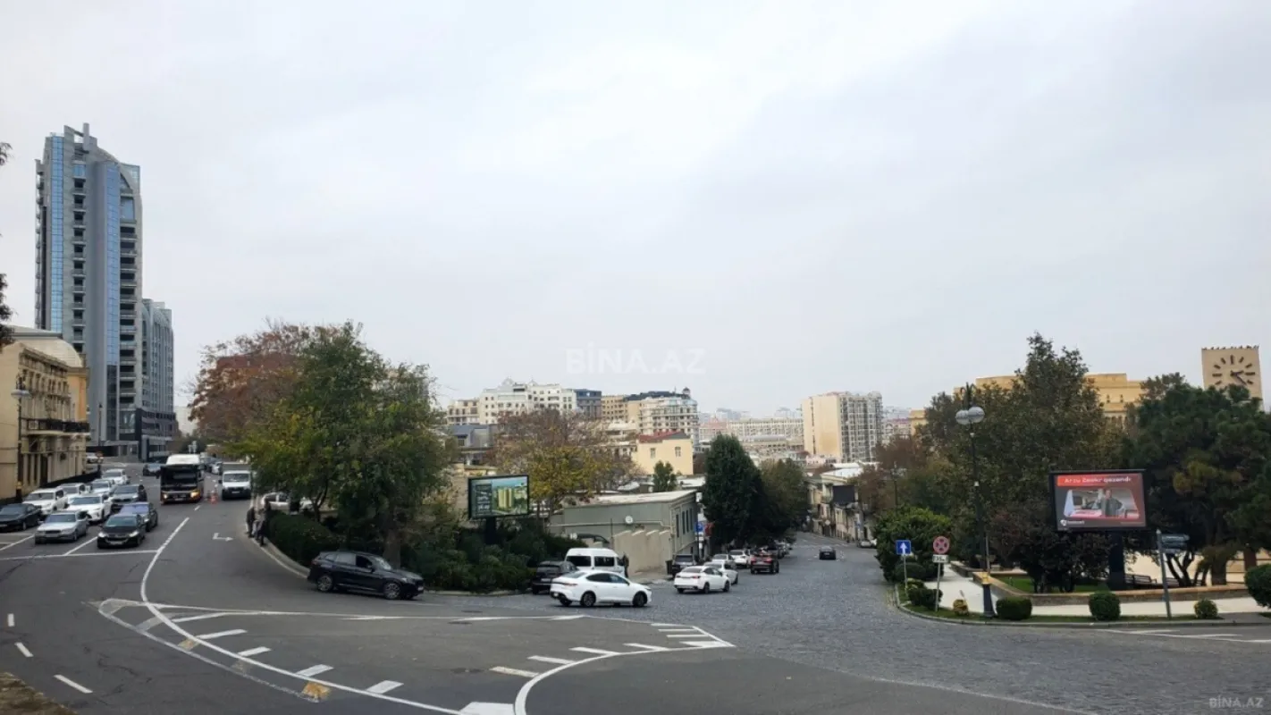 Satılır 1 otaqlı mənzil 58 m²