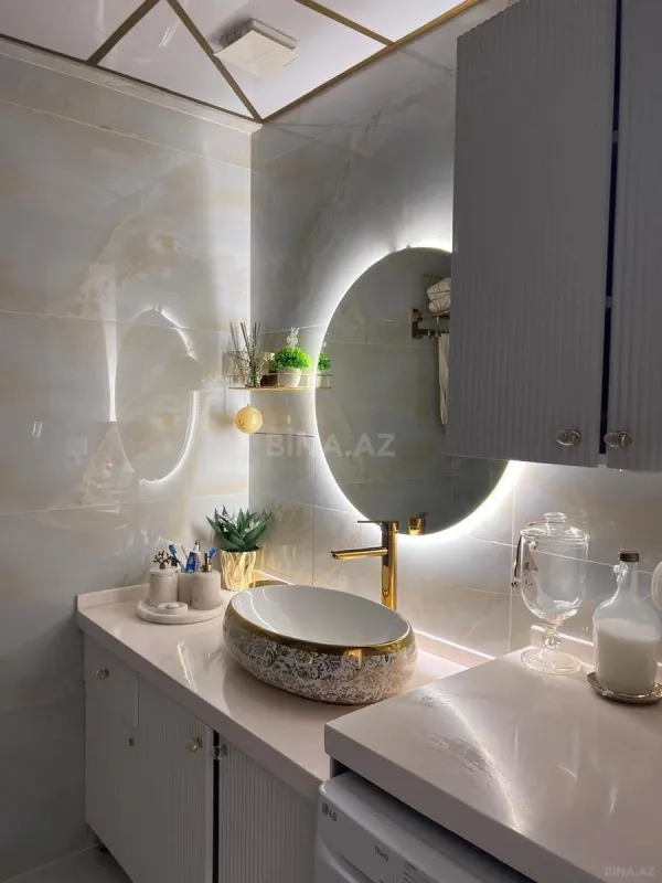 Satılır 3 otaqlı mənzil 107 m²