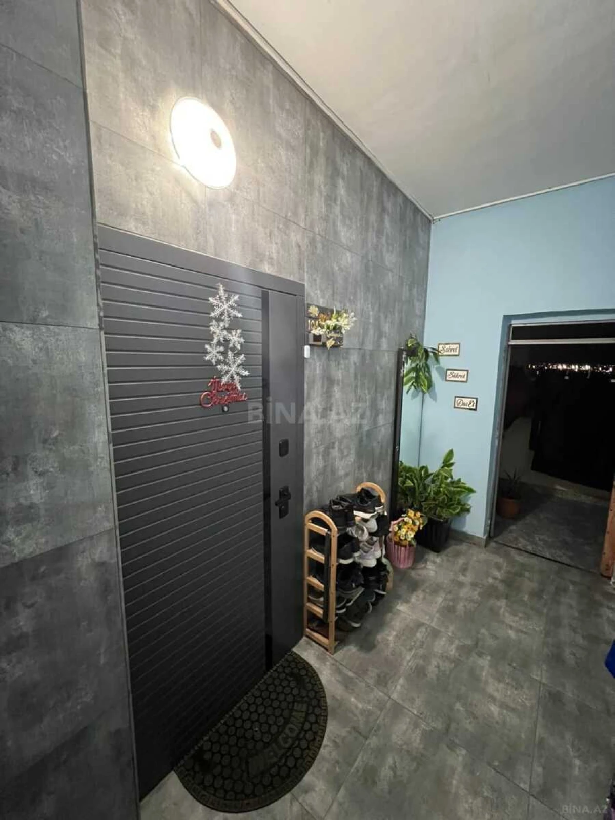 Satılır 3 otaqlı mənzil 107 m²