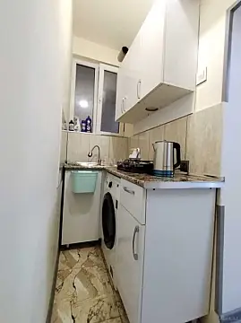 Satılır 2 otaqlı mənzil 26 m²