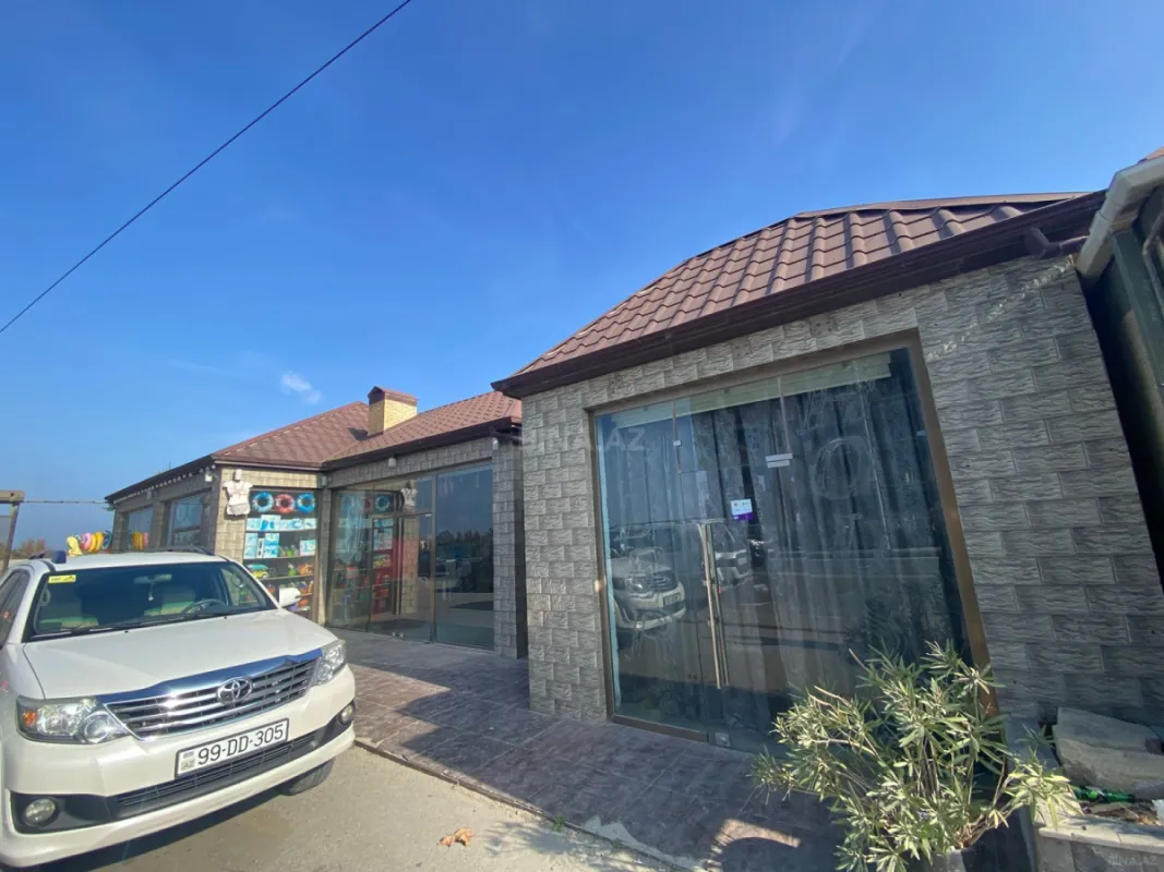 Satılır obyekt 250 m²