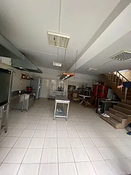 Satılır obyekt 250 m²