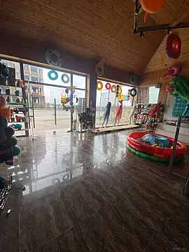 Satılır obyekt 250 m²