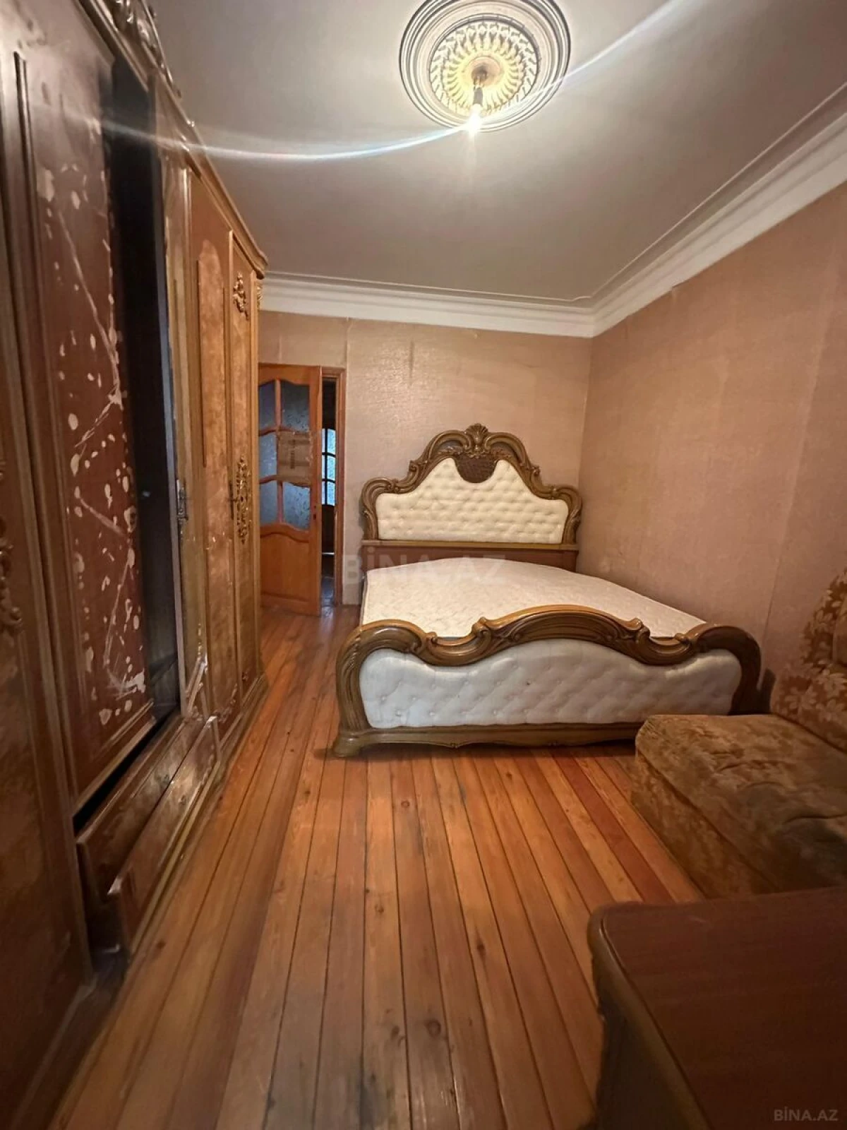 Satılır 4 otaqlı mənzil 100 m²