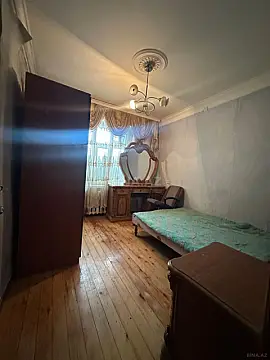 Satılır 4 otaqlı mənzil 100 m²
