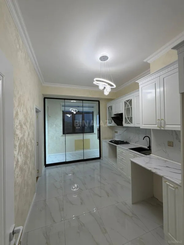 Satılır 3 otaqlı mənzil 79 m²