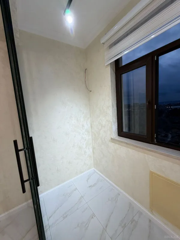 Satılır 3 otaqlı mənzil 79 m²