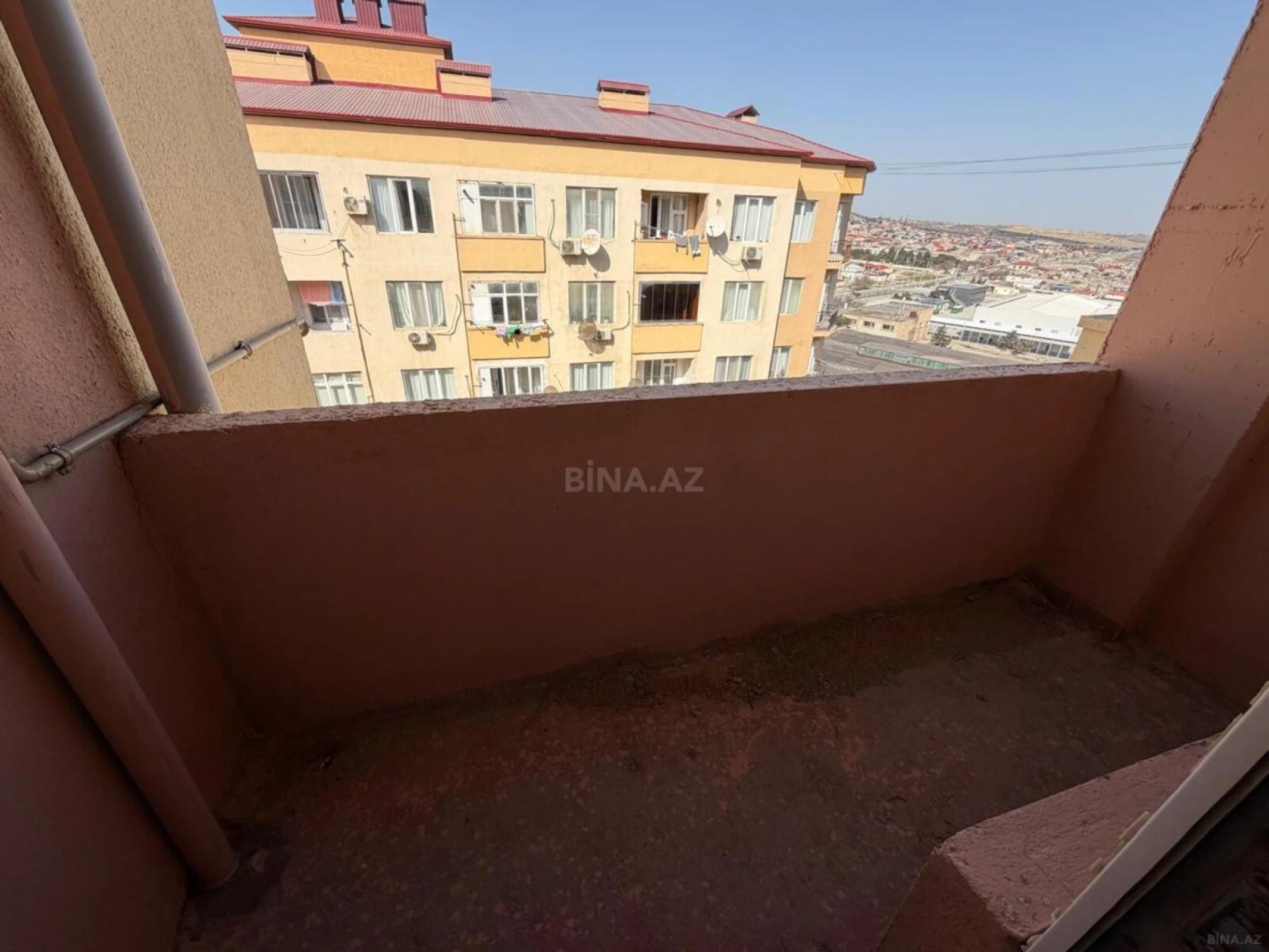 Satılır 1 otaqlı mənzil 65 m²