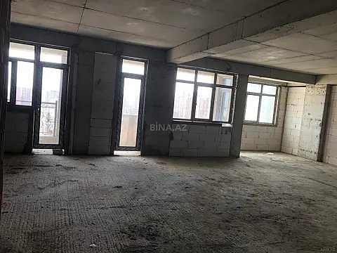 Satılır 2 otaqlı mənzil 115 m²