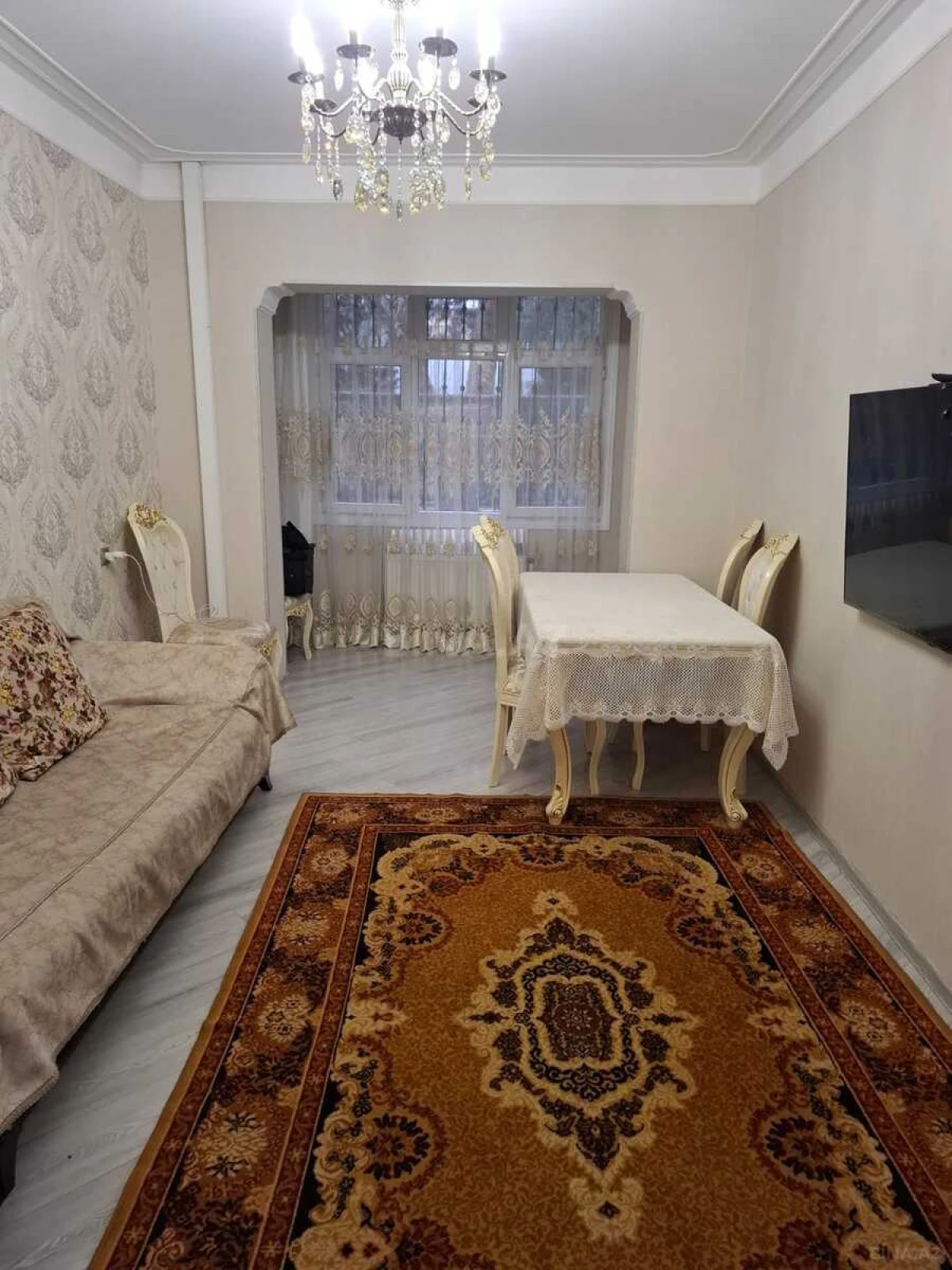 Satılır 4 otaqlı mənzil 90 m²