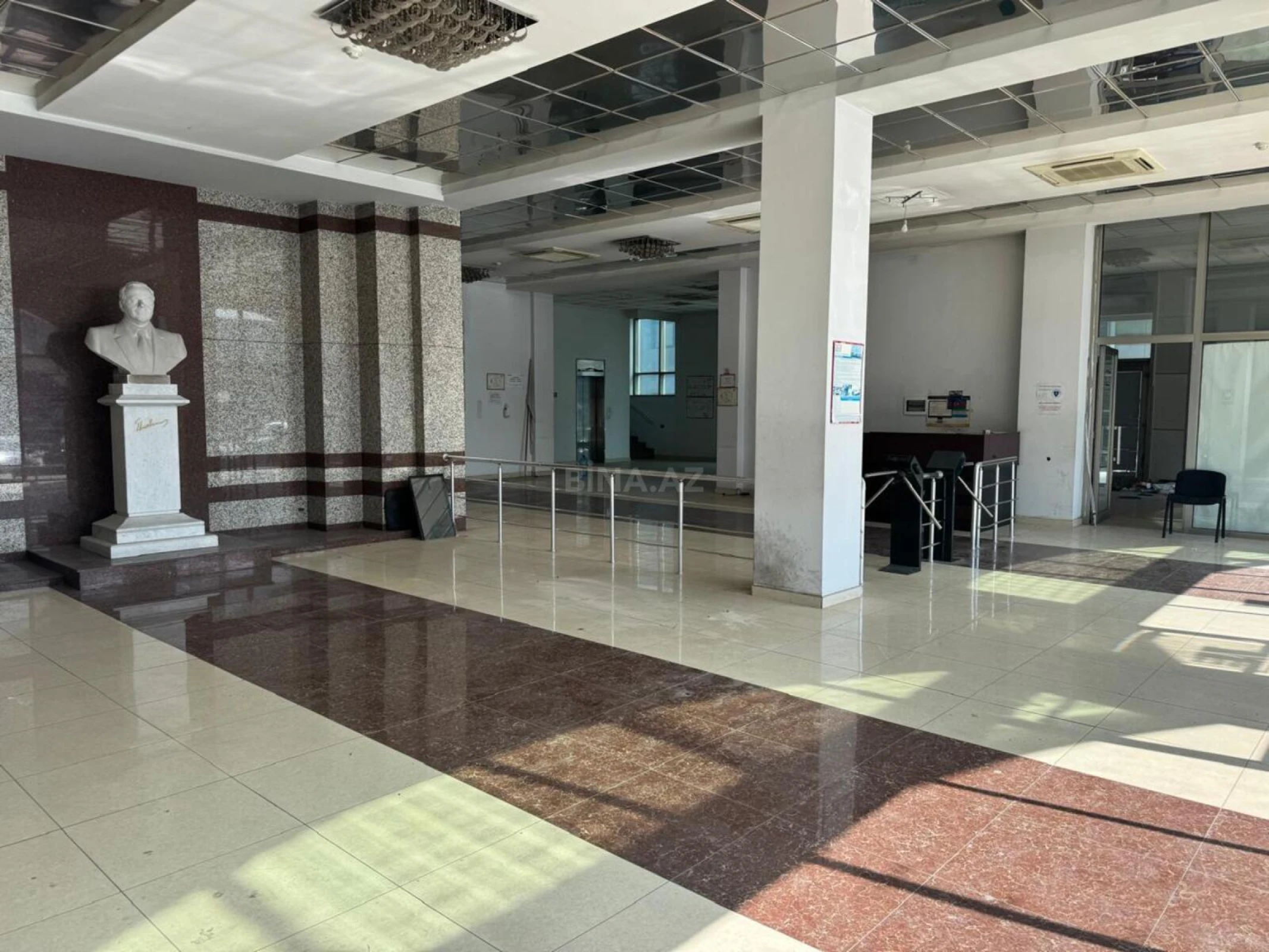 Kirayə verilir obyekt 5400 m²