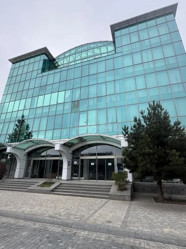 Kirayə verilir obyekt 5400 m²