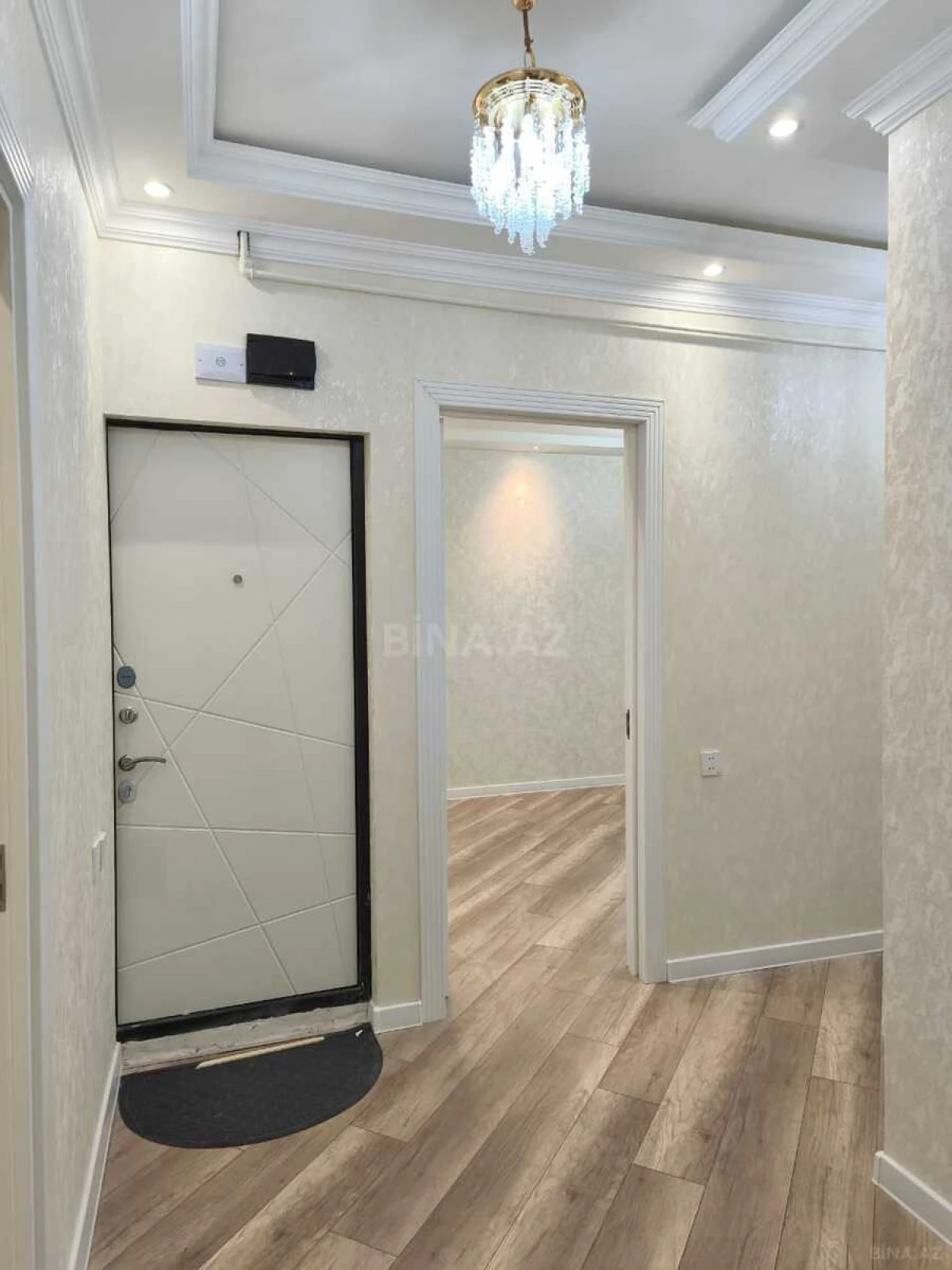 Satılır 2 otaqlı mənzil 65 m²