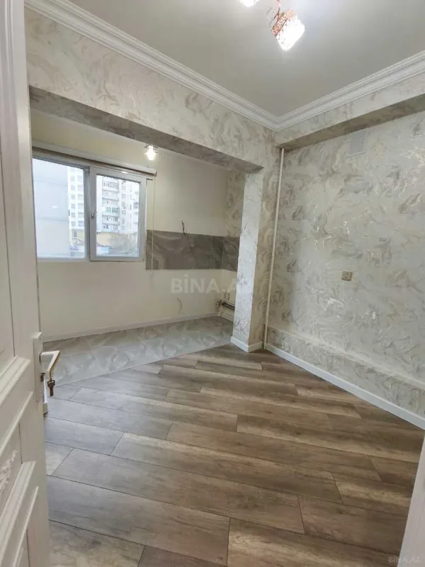 Satılır 2 otaqlı mənzil 65 m²