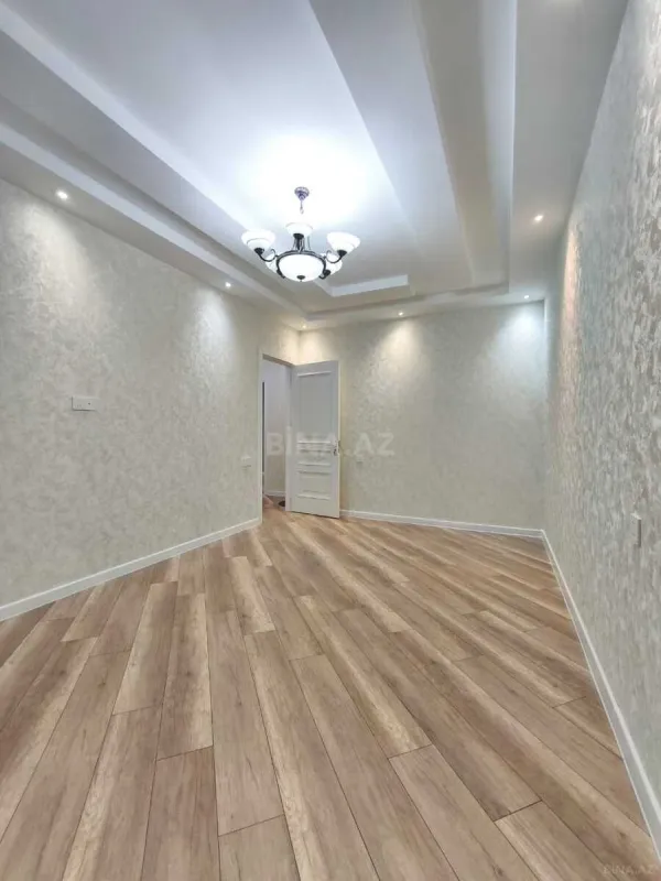 Satılır 2 otaqlı mənzil 65 m²