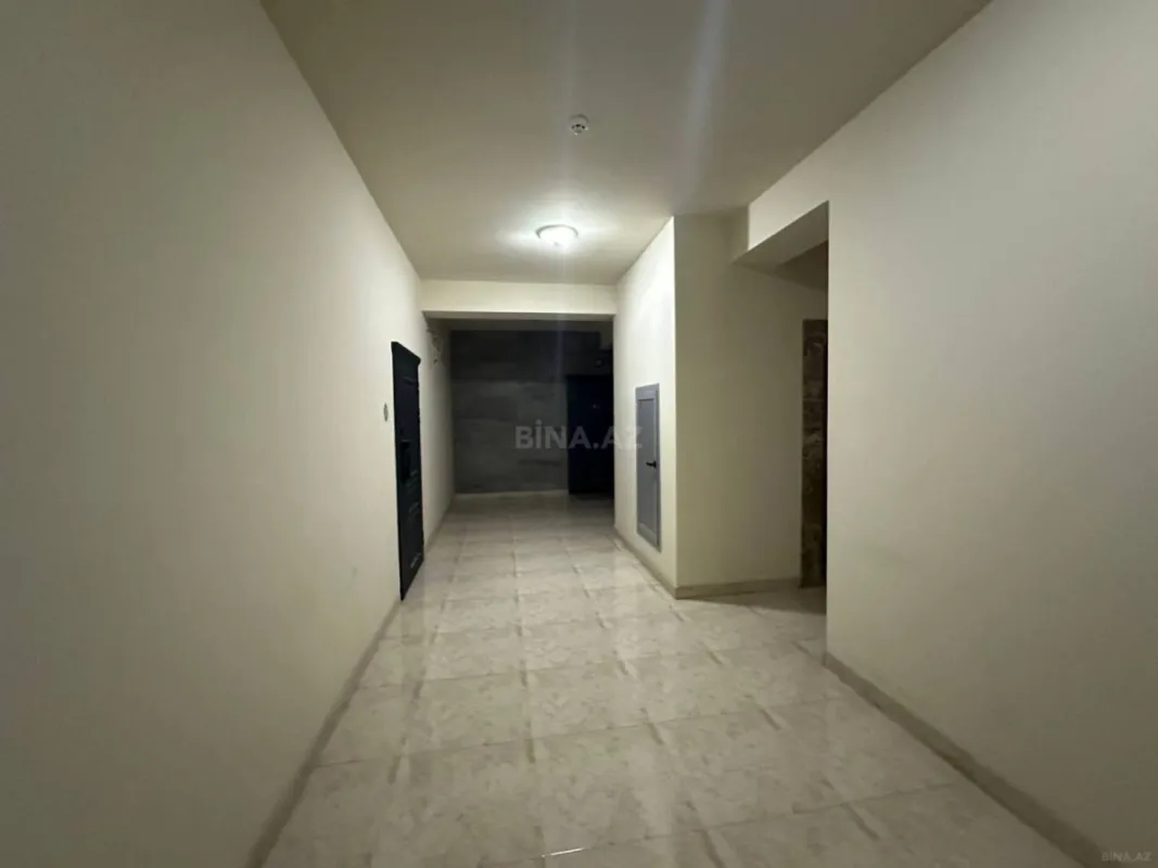 Satılır 3 otaqlı mənzil 146 m²