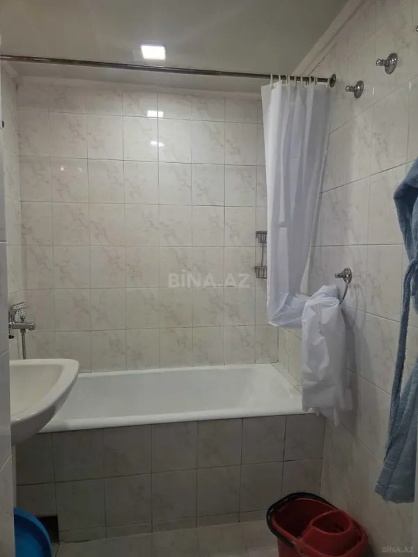Kirayə verilir 2 otaqlı mənzil 70 m²