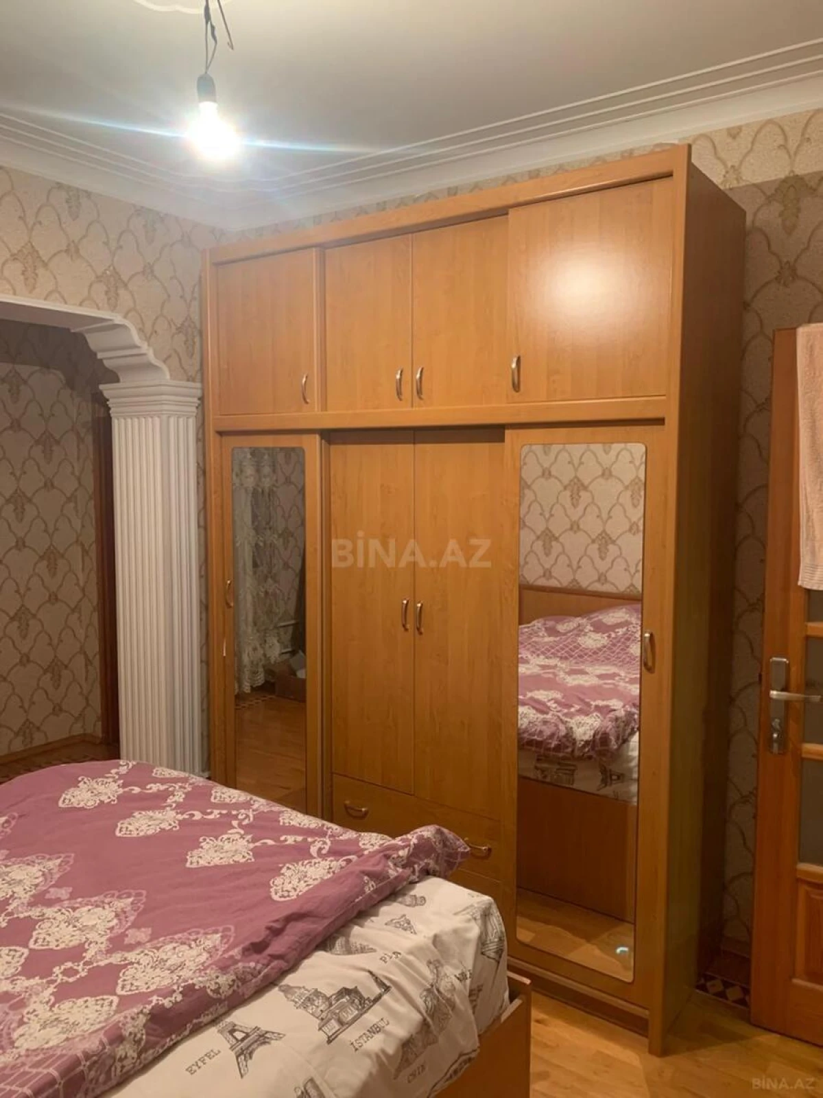 Satılır 4 otaqlı mənzil 100 m²