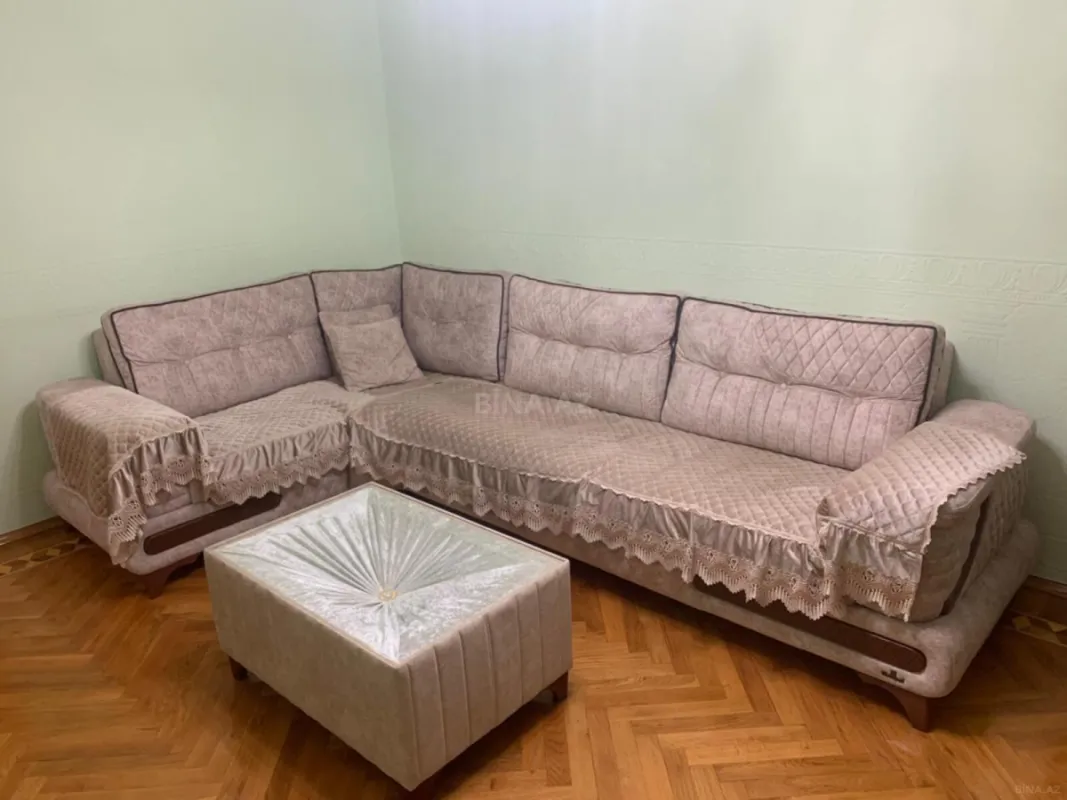 Satılır 4 otaqlı mənzil 100 m²