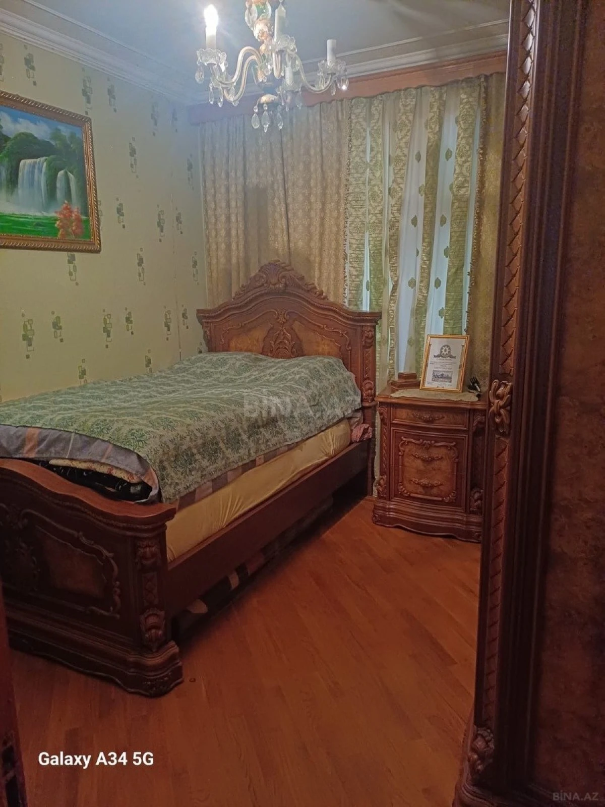 Satılır 5 otaqlı mənzil 115 m²