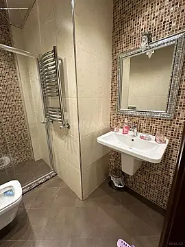 Kirayə verilir 3 otaqlı mənzil 102 m²