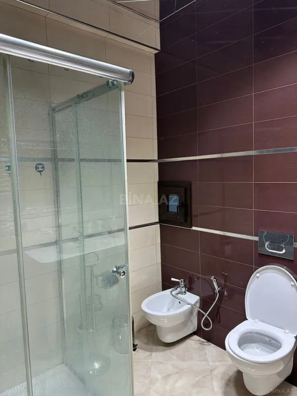 Kirayə verilir 3 otaqlı mənzil 102 m²
