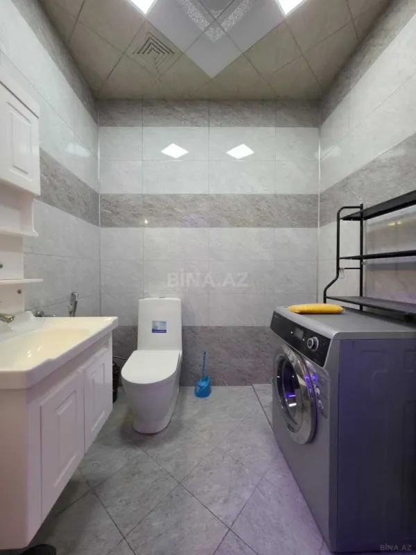 Kirayə verilir 4 otaqlı mənzil 148 m²