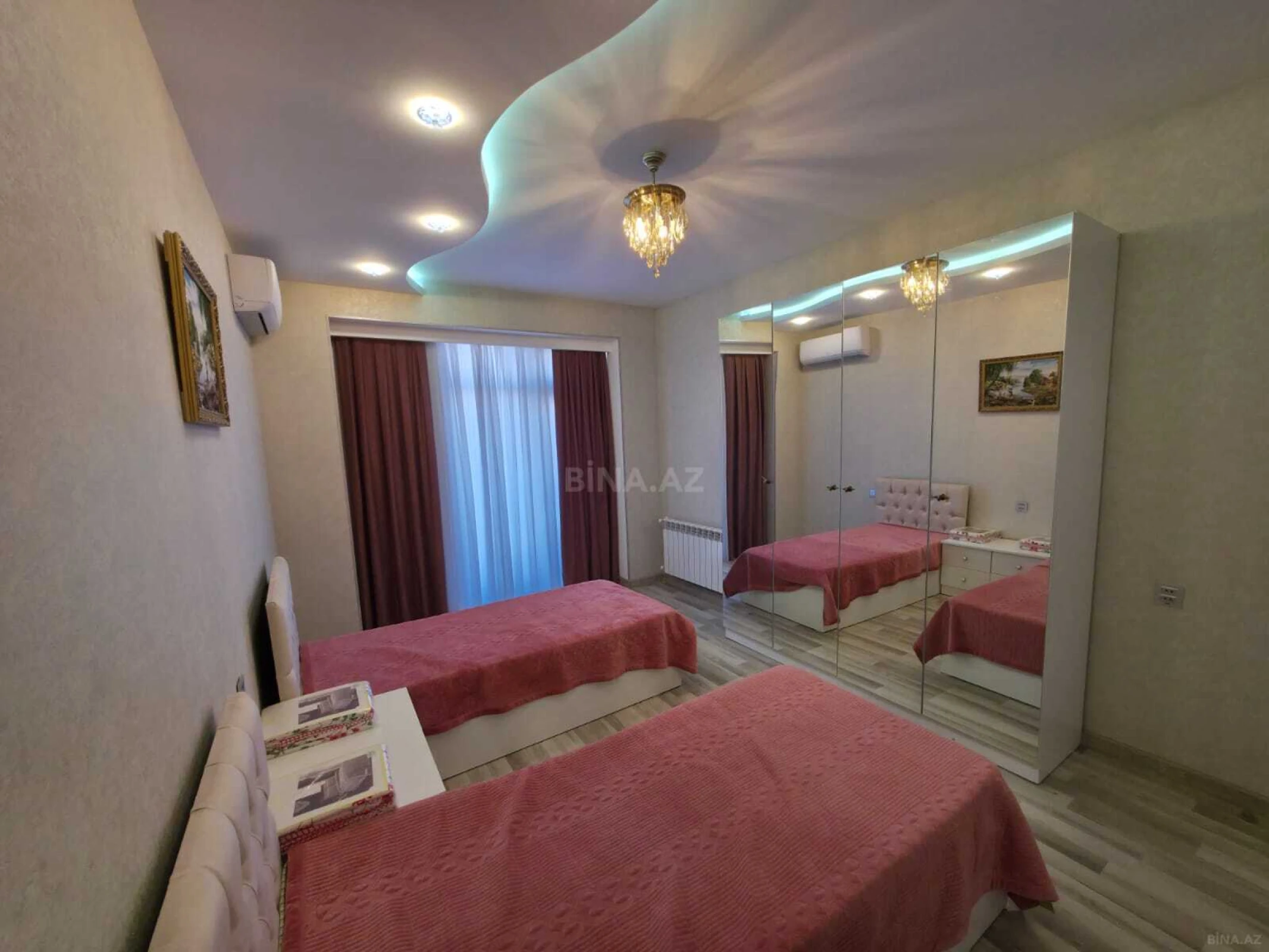 Kirayə verilir 4 otaqlı mənzil 148 m²