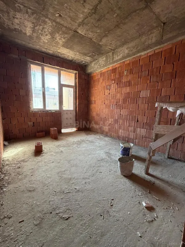 Satılır 1 otaqlı mənzil 55 m²