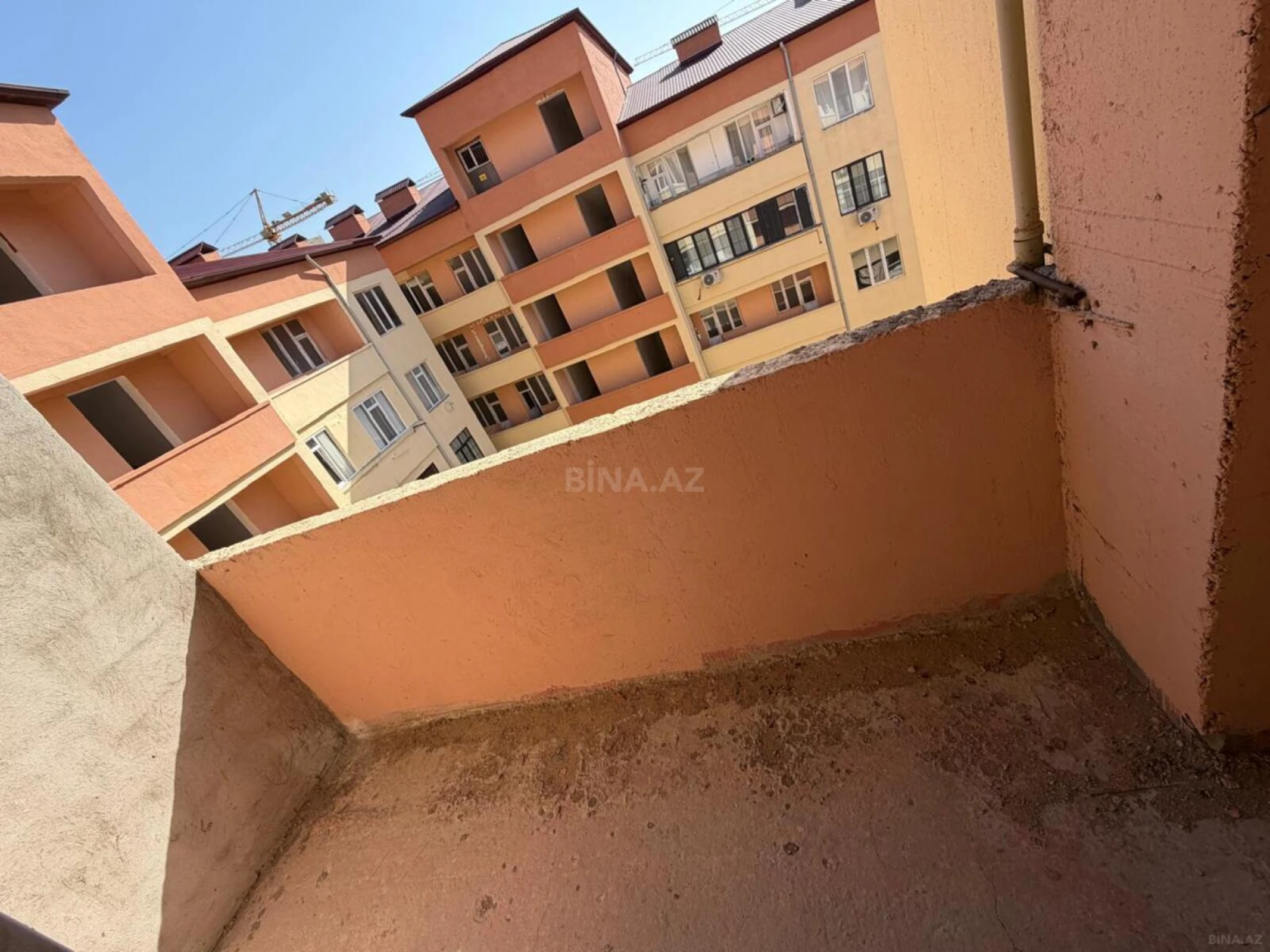 Satılır 1 otaqlı mənzil 55 m²