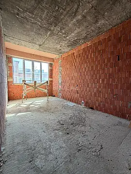 Satılır 1 otaqlı mənzil 55 m²