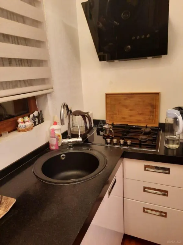 Satılır 2 otaqlı mənzil 58 m²
