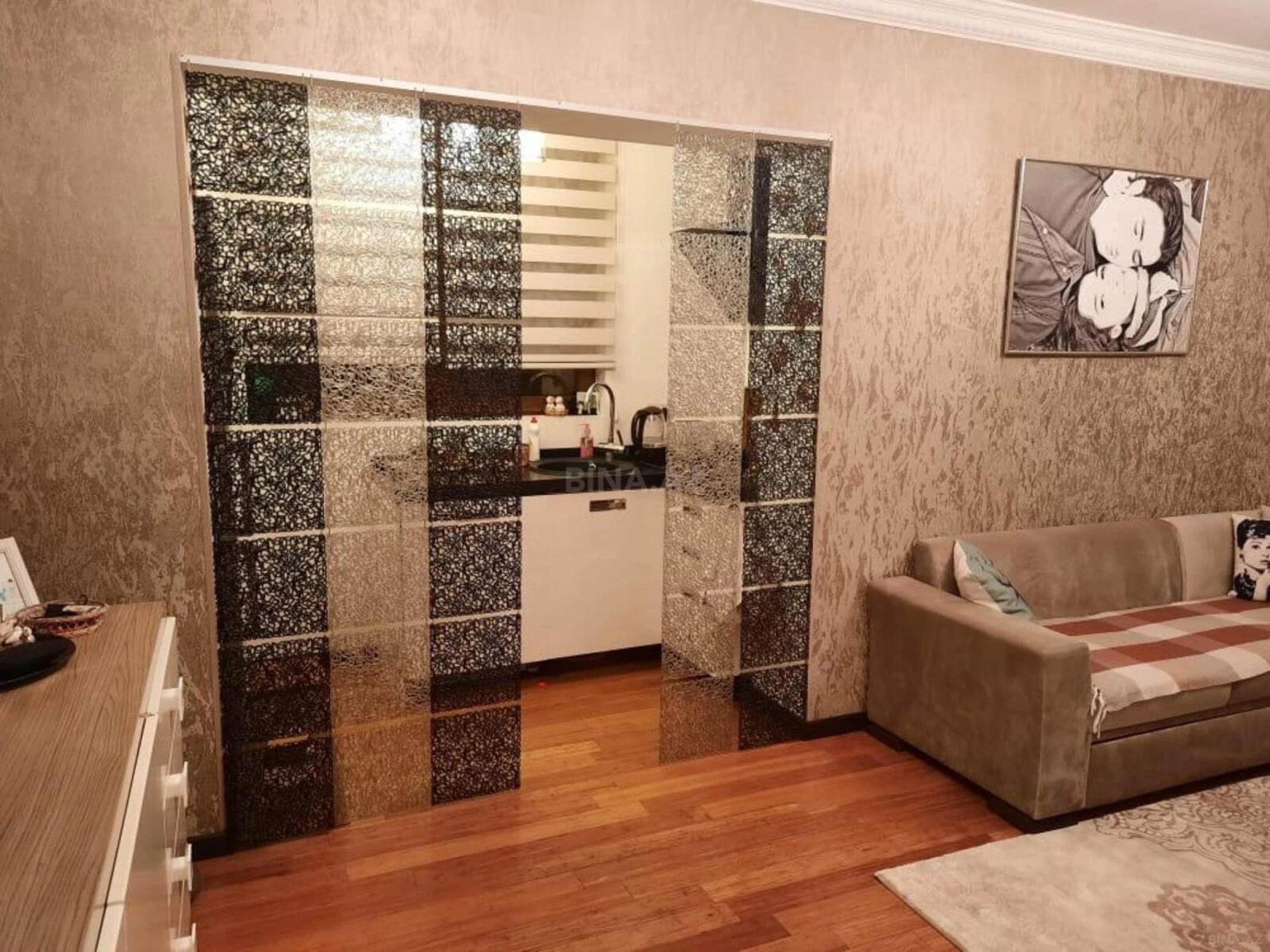 Satılır 2 otaqlı mənzil 58 m²