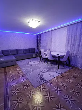 Satılır 5 otaqlı mənzil 100 m²