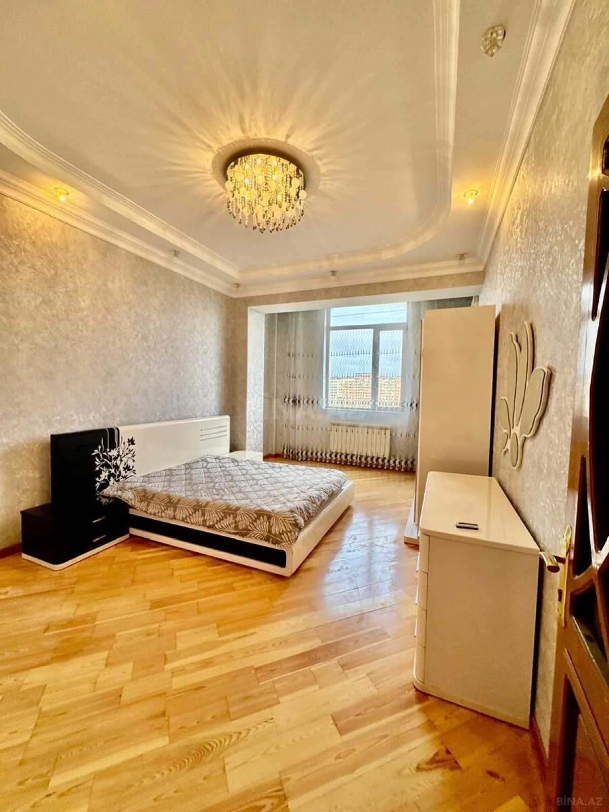 Kirayə verilir 3 otaqlı mənzil 100 m²